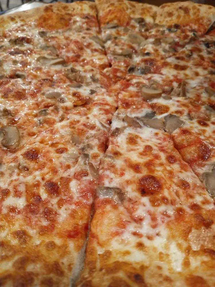 Mushroom Pizza Hand Tossed